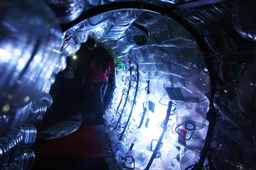 Caracas Theater Scene Reshapes City's Bold Cultural Identity