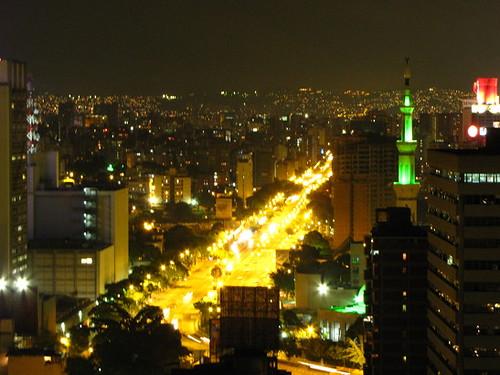 Caracas Planning Decisions Reshape Job and Service Access for Residents