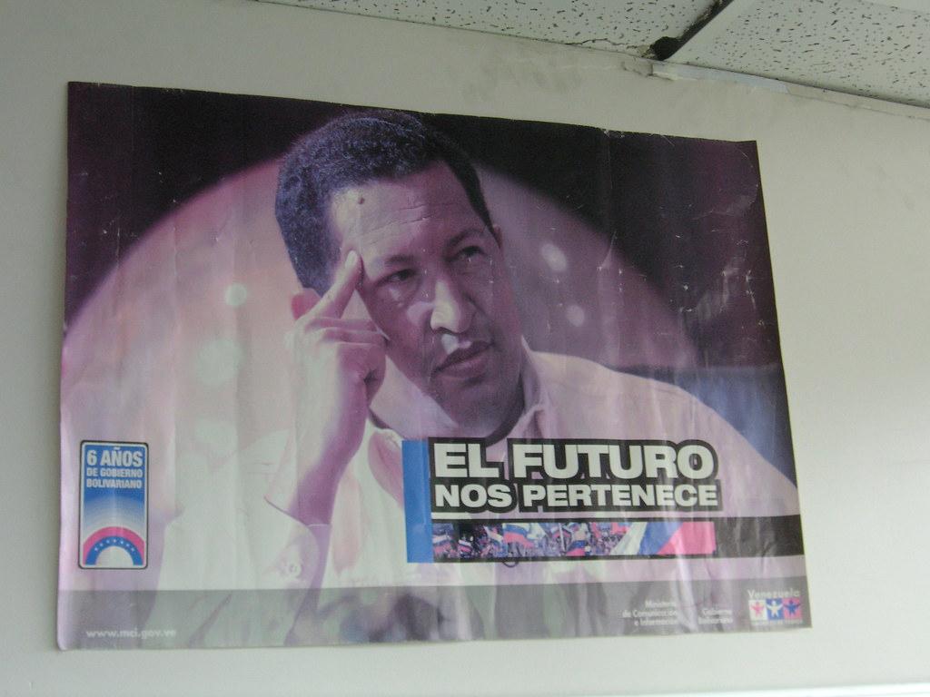 Caracas Residents Describe Daily Challenges with Traffic and Transit Systems